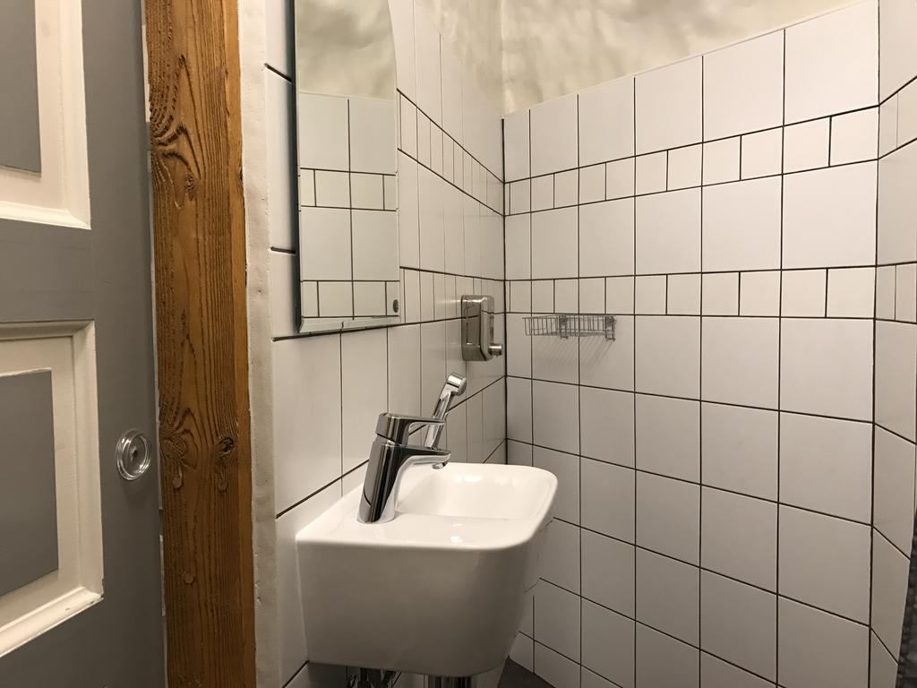 Old Bishop'S House Apartment Талин Екстериор снимка