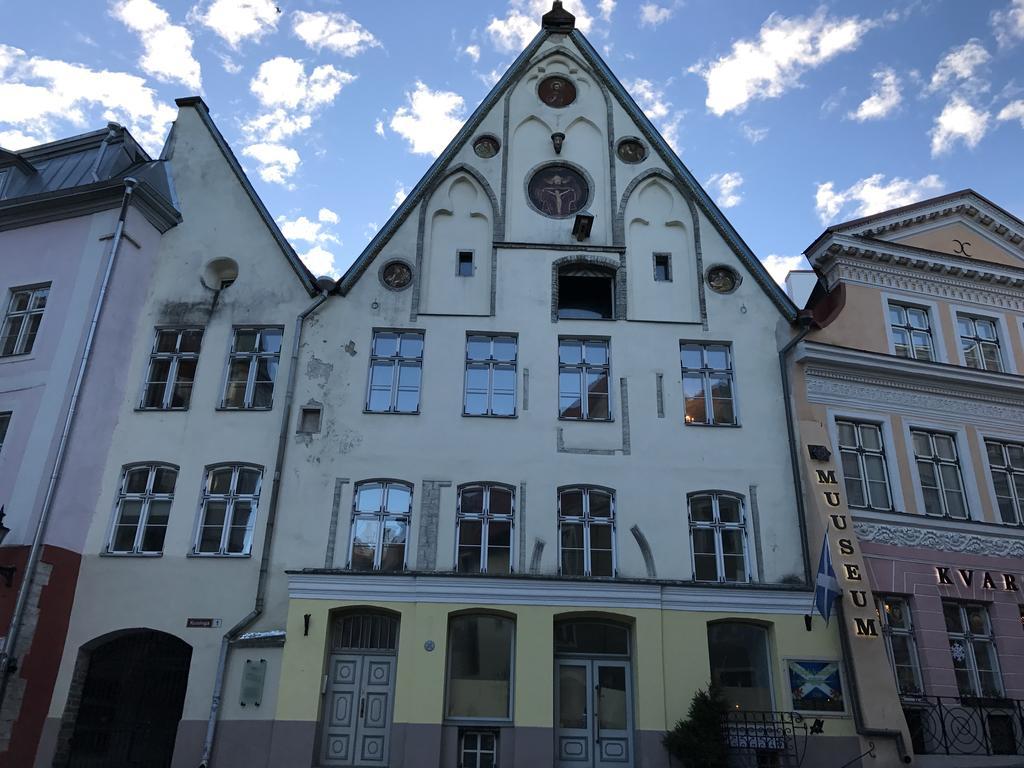 Old Bishop'S House Apartment Талин Екстериор снимка